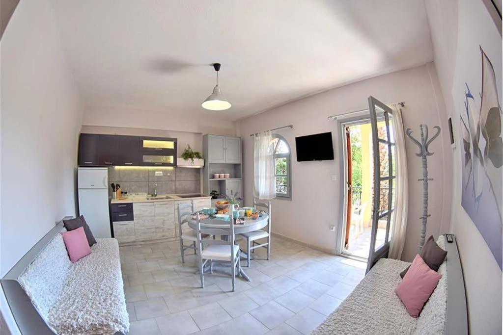 Calma Luxury Apartments #4 Sozopoli In Halkidiki Екстер'єр фото
